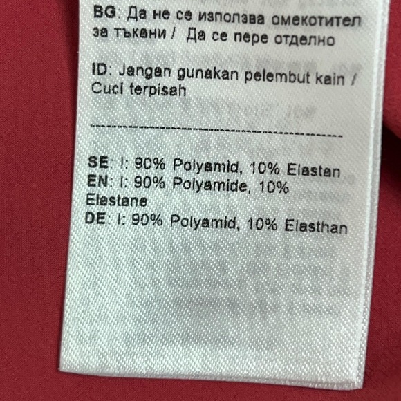 Fjallraven Dress Womens Medium Red Short Sleeve Ovik Lite Outdoor Hiking Travel - Picture 7 of 12